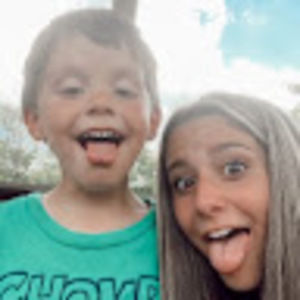 Meet your Posher, Riley